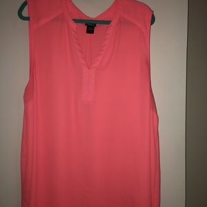 Women’s Sleeveless Top